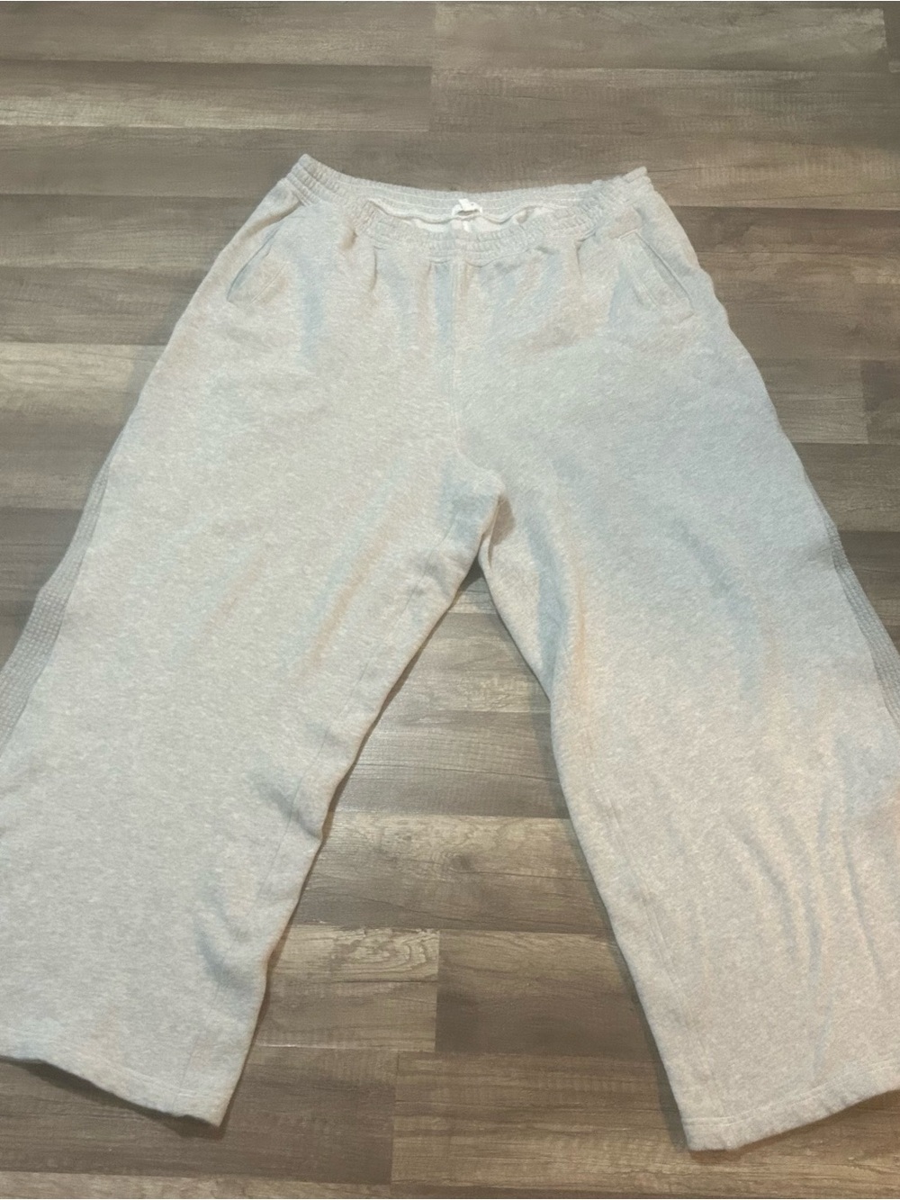 aerie Women’s Wide Leg Sweatpants With Waffle Knit Detail Light Grey Size Large